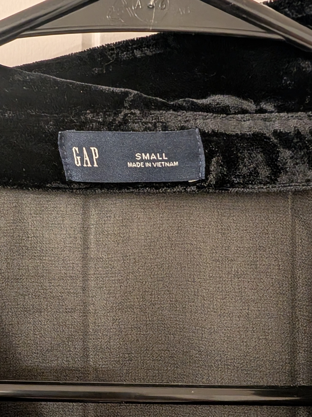 GAP 🦋 Classic Velvet Bib / Perfect Shirt 🖤 Size Small 🖤 Like New - Picture 7 of 7